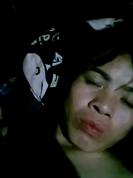 Snapshot of Maymay0033 chatting on 11/07/25, 11:38 Maymay0033 online show from 11/07/25, 11:38