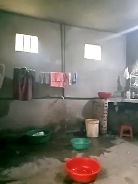 Snapshot of Maymay0033 chatting on 11/27/25, 12:13 Maymay0033 online show from 11/27/25, 12:13