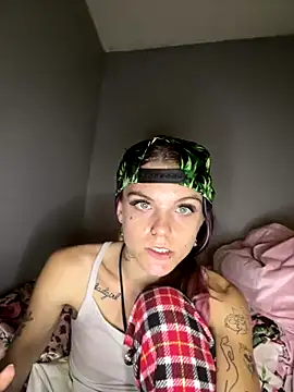 ittybittymeryssa online show from 11/17/25, 06:14