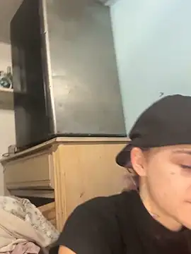 ittybittymeryssa online show from 12/18/25, 10:49