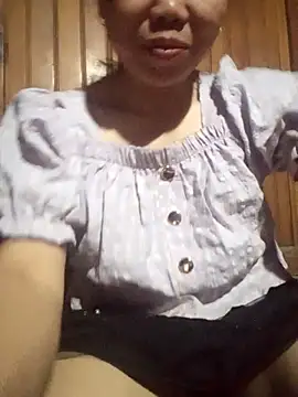  YooY  online show from 09/11/25, 02:28