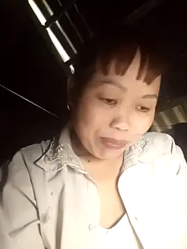  YooY  online show from 11/12/25, 03:07