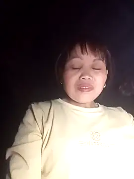  YooY  online show from 11/12/25, 03:12