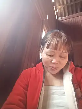  YooY  online show from 11/23/25, 02:11