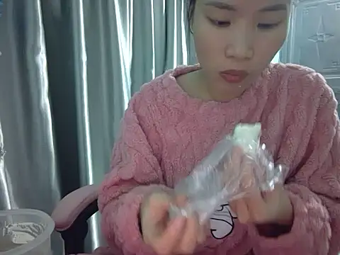 Ly-ny online show from 11/19/25, 01:38