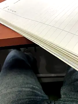 Snapshot of Senurak99 chatting on 09/23/25, 08:39 Senurak99 online show from 09/23/25, 08:39