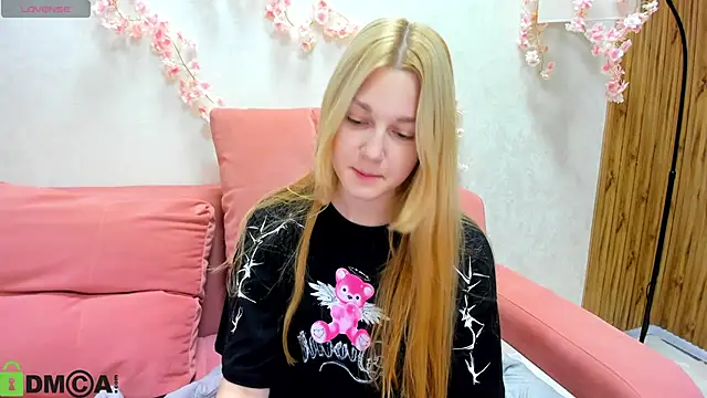 Sylvia Ortiz online show from 09/14/25, 03:27