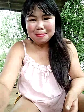 lusy-00 online show from 05/30/26, 08:00