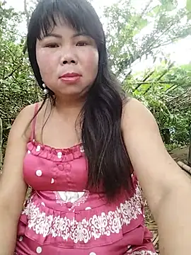 lusy-00 online show from 06/24/26, 12:09