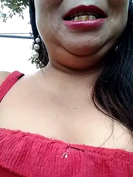 lusy-00 online show from 07/14/26, 02:05