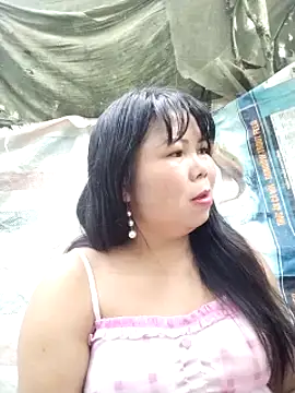 lusy-00 online show from 07/20/26, 10:39