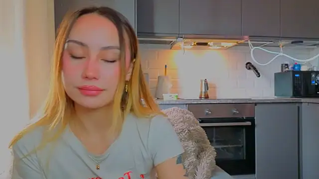 baobei03 online show from 05/09/26, 12:32