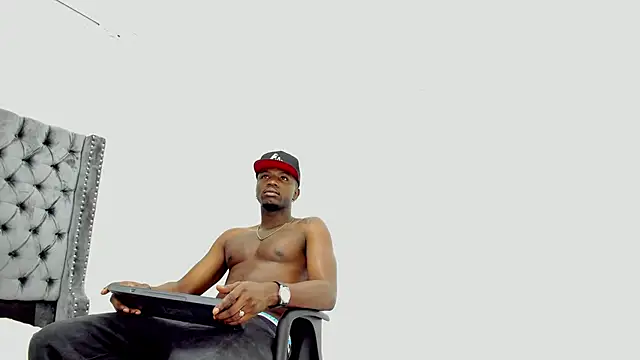 DOUGLAS 099 online show from 10/16/25, 01:01