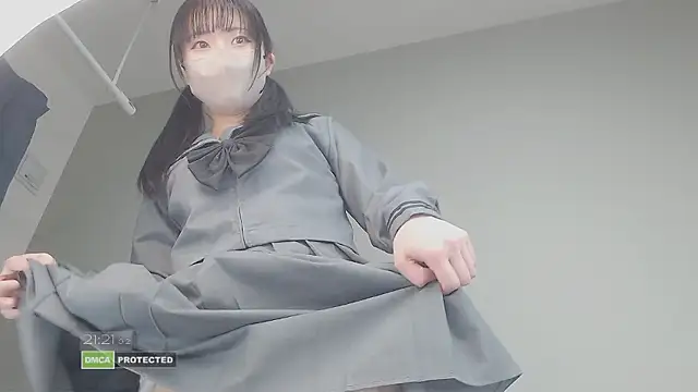 Snapshot of Hanna_xxx_cute chatting on 03/12/26, 12:22 Hanna xxx cute online show from 03/12/26, 12:22