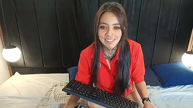 LiaMonroee  online show from 03/02/26, 12:12