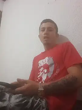 Snapshot of Loquendo2201 chatting on 10/13/25, 12:16 Loquendo2201 online show from 10/13/25, 12:16
