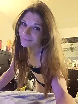 Snapshot of THATgirlUwont4get chatting on 09/11/25, 08:20 THATgirlUwont4get online show from 09/11/25, 08:20