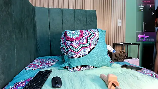 EvelynFoxx- online show from 11/13/25, 07:02