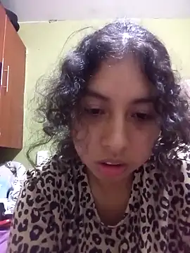 Snapshot of Syndel23 chatting on 02/28/26, 02:12 Syndel23 online show from 02/28/26, 02:12