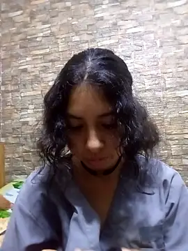 Snapshot of Syndel23 chatting on 03/03/26, 11:49 Syndel23 online show from 03/03/26, 11:49