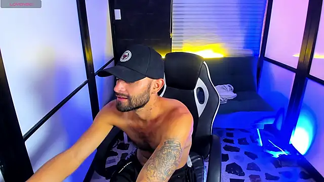 Snapshot of leostorm_ chatting on 09/09/25, 05:07 leostorm online show from 09/09/25, 05:07