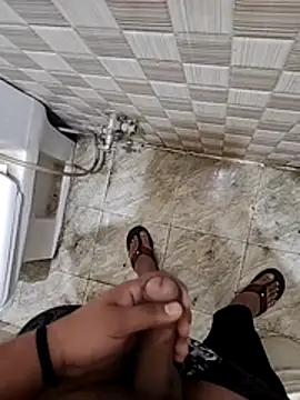 Snapshot of vers_negi9 chatting on 11/25/25, 03:28 vers negi9 online show from 11/25/25, 03:28