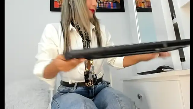 Ms lunaRose online show from 05/03/26, 02:28