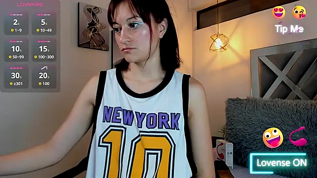 Candy Hott7 online show from 09/17/25, 08:32