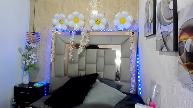 Candy Hott7 online show from 10/10/25, 02:05