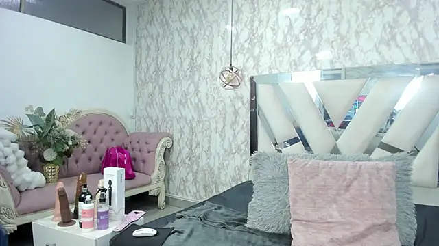 Candy Hott7 online show from 03/04/26, 10:27