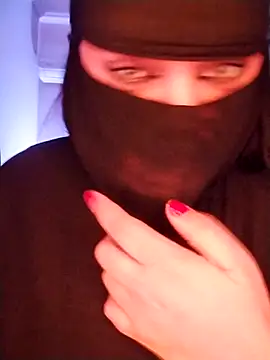 lilyan12 online show from 03/18/26, 12:14