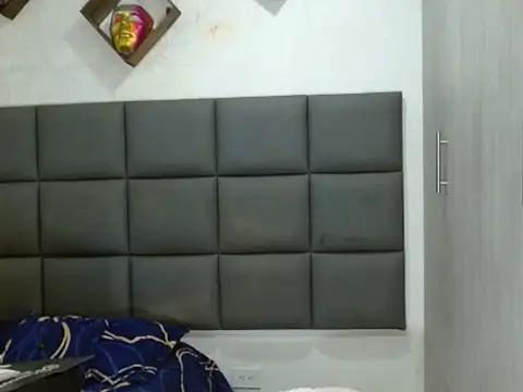 Snapshot of tatty-sex chatting on 10/28/25, 07:05 tatty-sex online show from 10/28/25, 07:05