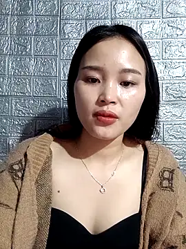 Lili lovely online show from 12/20/25, 02:29