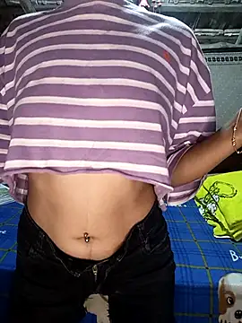 Snapshot of emali_baba chatting on 01/17/26, 05:12 emali baba online show from 01/17/26, 05:12