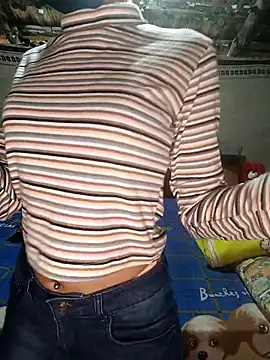 Snapshot of emali_baba chatting on 03/13/26, 08:43 emali baba online show from 03/13/26, 08:43