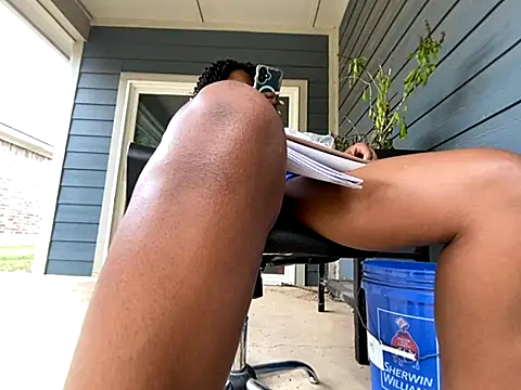 Snapshot of princesslivv chatting on 09/17/25, 11:17 princesslivv online show from 09/17/25, 11:17