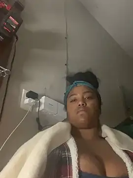 princesslivv online show from 10/29/25, 08:27