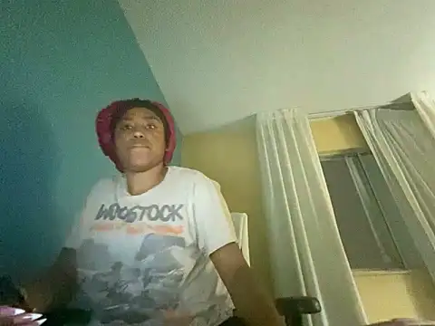 princesslivv online show from 12/05/25, 02:31