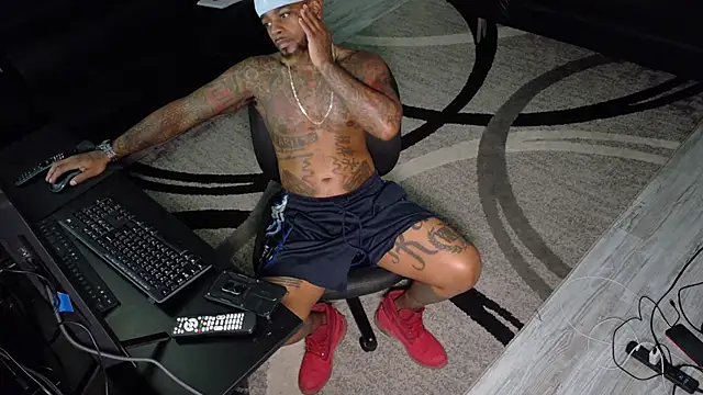 SLANGONDEMHOES online show from 09/13/25, 06:51