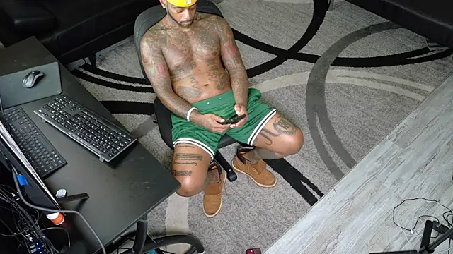 SLANGONDEMHOES online show from 09/21/25, 04:41