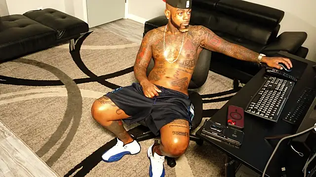 SLANGONDEMHOES online show from 10/01/25, 05:30