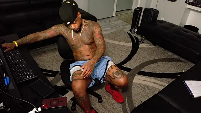 SLANGONDEMHOES online show from 02/26/26, 07:24