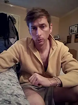 Snapshot of mresquared chatting on 01/14/26, 05:13 mresquared online show from 01/14/26, 05:13