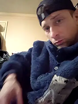 Snapshot of mresquared chatting on 01/19/26, 01:31 mresquared online show from 01/19/26, 01:31