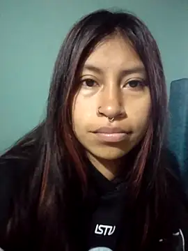 Snapshot of Pocahontas_tw chatting on 10/03/25, 12:35 Pocahontas tw online show from 10/03/25, 12:35