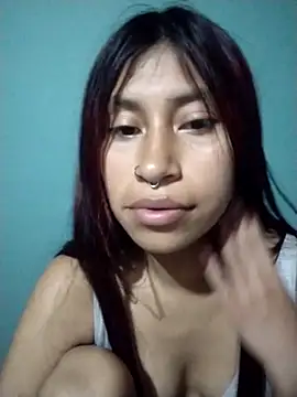 Pocahontas tw online show from 11/12/25, 01:50