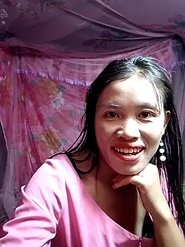 Snapshot of rubi_bae chatting on 09/25/25, 02:10 rubi bae online show from 09/25/25, 02:10