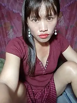Snapshot of rubi_bae chatting on 06/24/26, 10:42 rubi bae online show from 06/24/26, 10:42