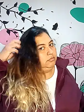 curvy diva  online show from 10/26/25, 11:49