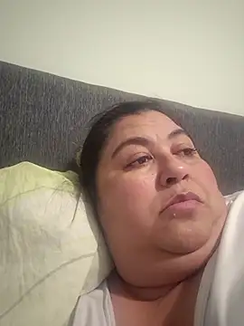 curvy diva  online show from 10/28/25, 01:09